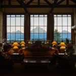Lobby van Jackson Lake Lodge Lobby van Jackson Lake Lodge in Grand Teton National Park